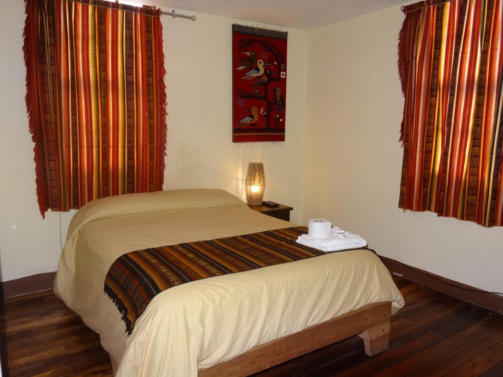 Arupo Bed And Breakfast Quito Bagian luar foto