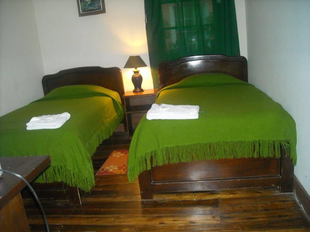 Arupo Bed And Breakfast Quito Bagian luar foto