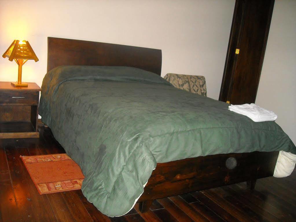 Arupo Bed And Breakfast Quito Bagian luar foto